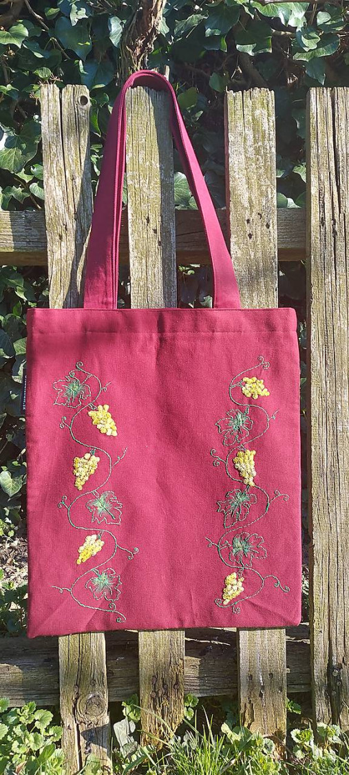 Dobrý obchod - Taška s výšivkou - hrozno - 17618722_