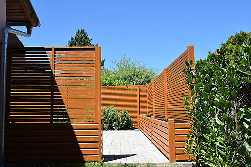 Nádoby - Dĺžka 180cm  - Kvetináč - Záhon so zástenou VIKI Z180  - 17618220_