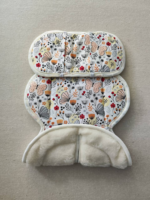 Detský textil - Vlnienka podložka do autosedačky Cybex Aton 5 100% Merino top super wash Natural Motýliky - 17621285_