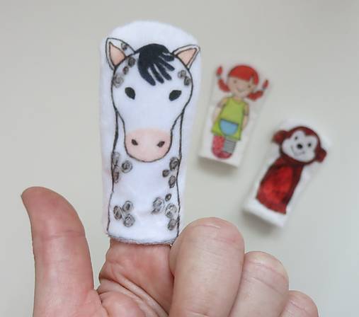 MINI pršteková maňuška (Grošovaný koník)