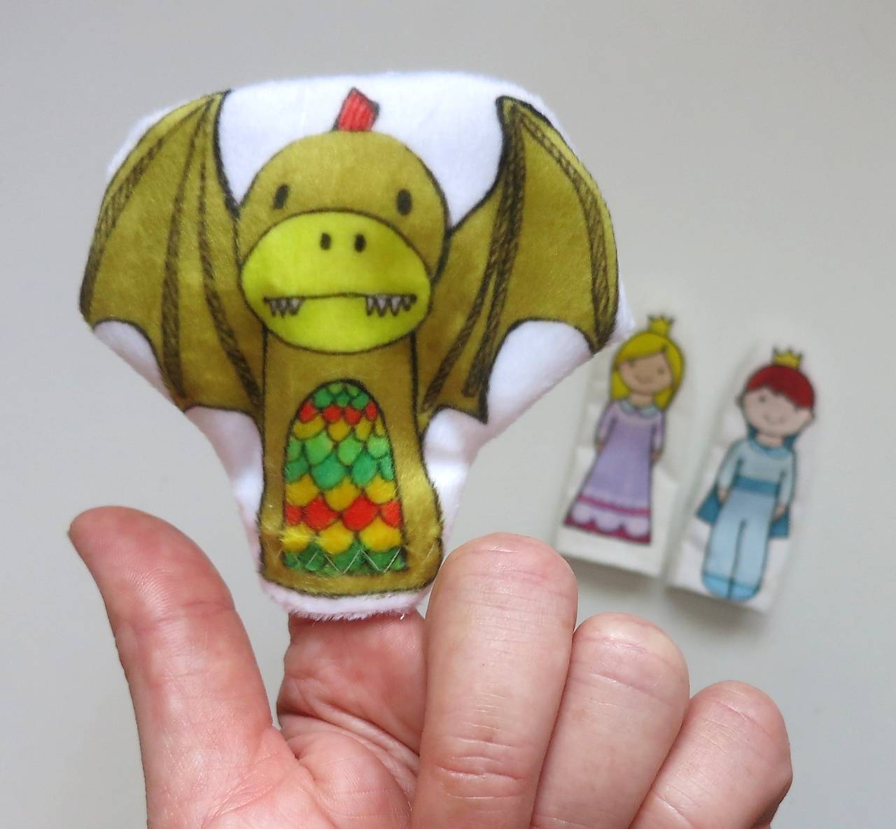 MINI pršteková maňuška - drak