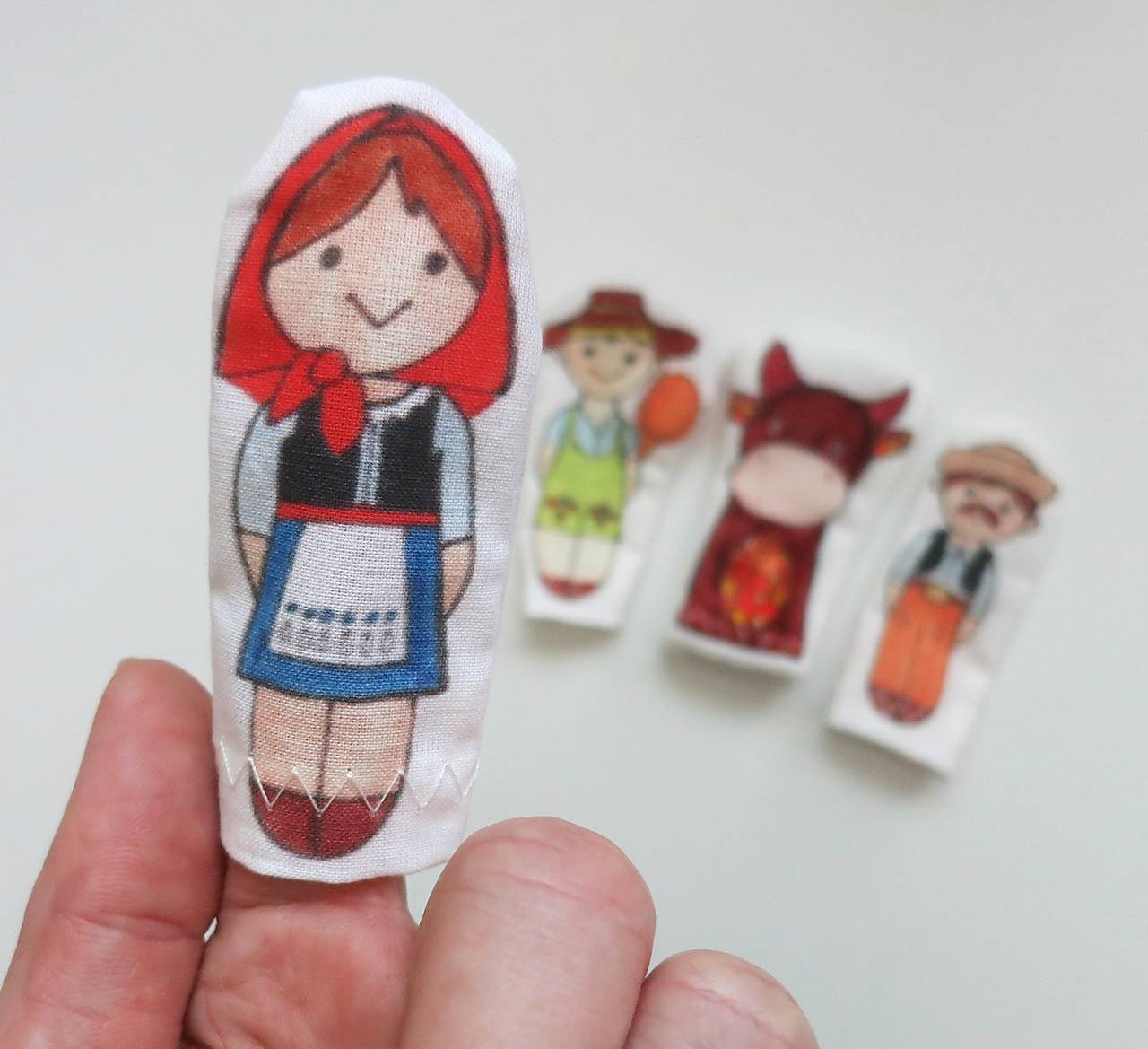MINI pršteková maňuška - sada Janko Hraško (mamka)