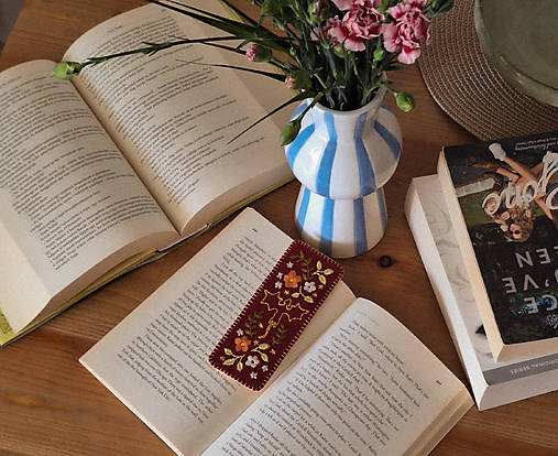 Papiernictvo -  Záložka do knihy - Draky (Červená) - 17623959_