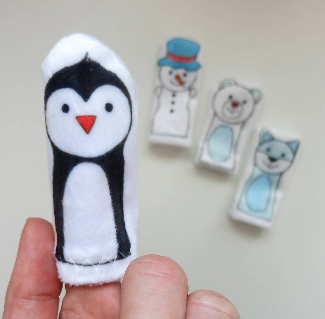 MINI pršteková maňuška - tučniak