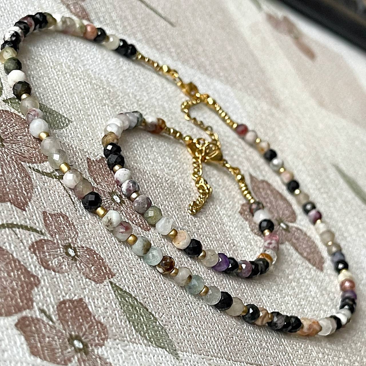 Luxury Multi Gemstones Set Stainless Steel / Set náhrdelníka a náramku mix minerálov E007