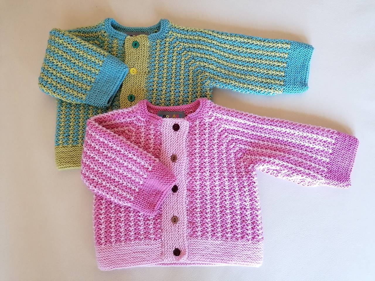 Svetrík pre bábätko
