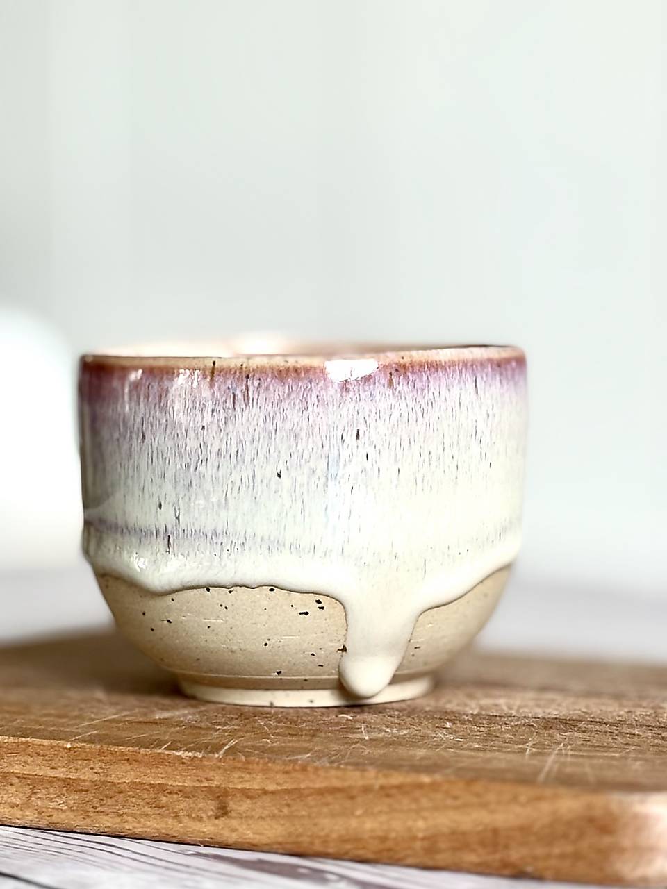 Cappuccino pohárik Blush Veil na bodkovanej hline