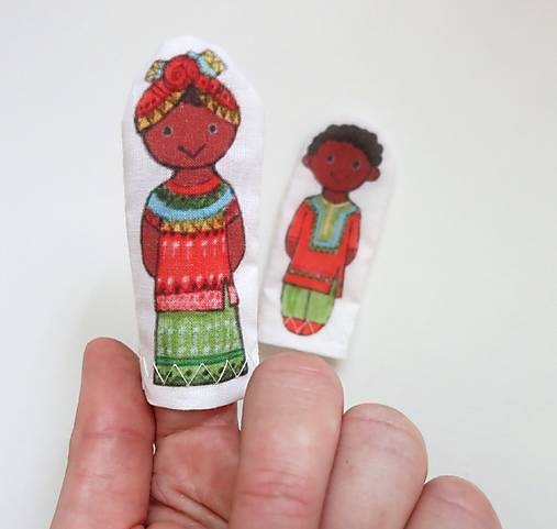 MINI pršteková maňuška - sada Hello world - 6 človiečikov (afričan/ afričanka)