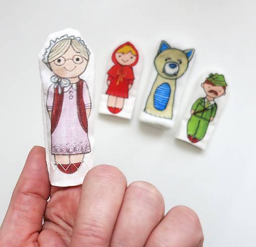 MINI pršteková maňuška - sada Rozprávka o Červenej Čiapočke (babička)