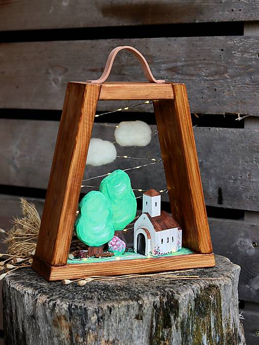 Lampášik "kaplnka v lese"