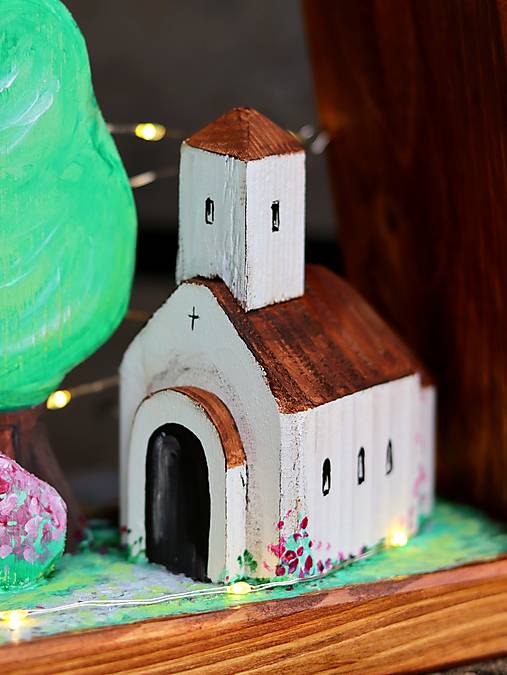 Lampášik "kaplnka v lese"