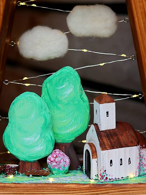 Lampášik "kaplnka v lese"