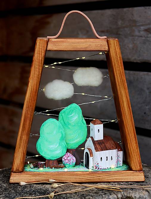 Lampášik "kaplnka v lese"