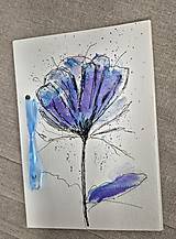 Papiernictvo - Pohľadnica originál - kvet  maľovaný akvarelom + obálka  (Modrá) - 17632520_