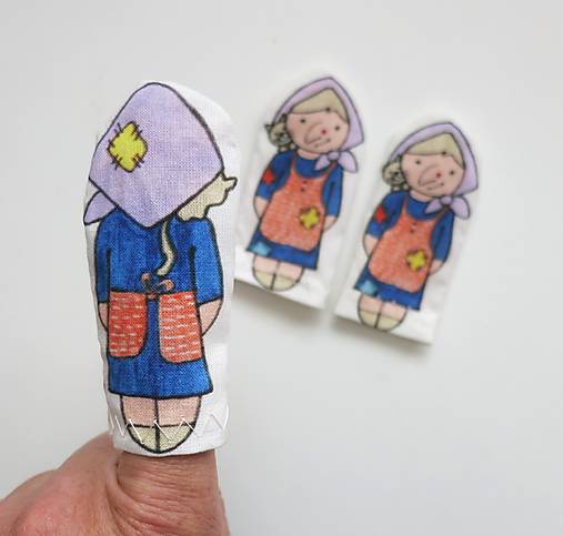 MINI pršteková maňuška - sada rozprávka o Jankovi a Marienke (Ježibaba)