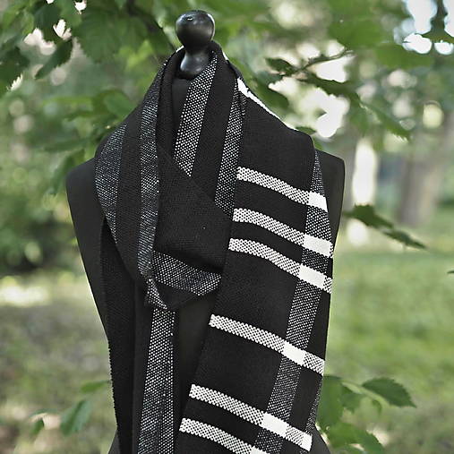 Šály a nákrčníky - RUČNĚ TKANÝ ŠÁL - IVETA - 17632714_