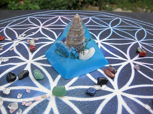 Pyramída 6,5 cm (Morská s mušľami, č. 4300)