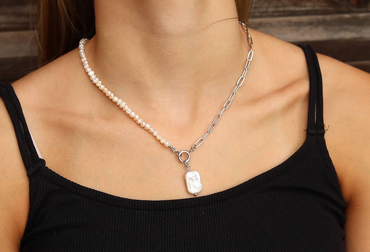 Perlový náhrdelník/retiazka s keshi perlou