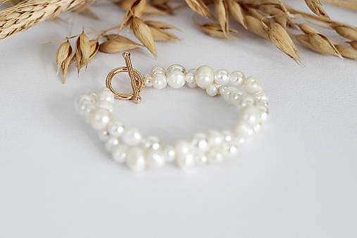 Náramok Júlia s riečnymi perlami – dvojradový