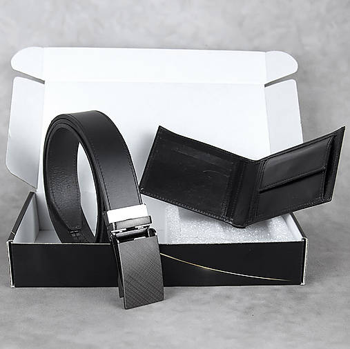 Pánske doplnky - Darčekový pánsky SET2 – kožený opasok s auto. prackou + kožená peňaženka, čierna farba - 17635056_