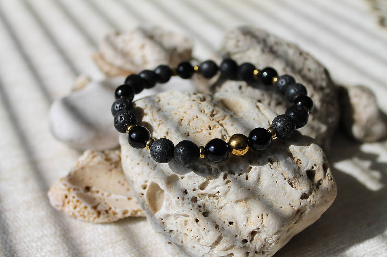 Láva _ pre výbušných aj pokojných _ náramok