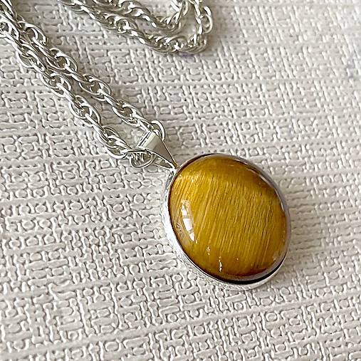 ZĽAVA 15% Tiger Eye Pendant / Prívesok s tigrím okom v striebornej farbe E047