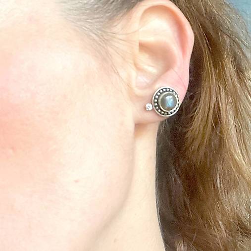 ZĽAVA 40% Labradorite Stud Earrings / Náušnice s labradoritom E031