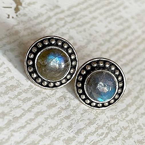ZĽAVA 40% Labradorite Stud Earrings / Náušnice s labradoritom E031