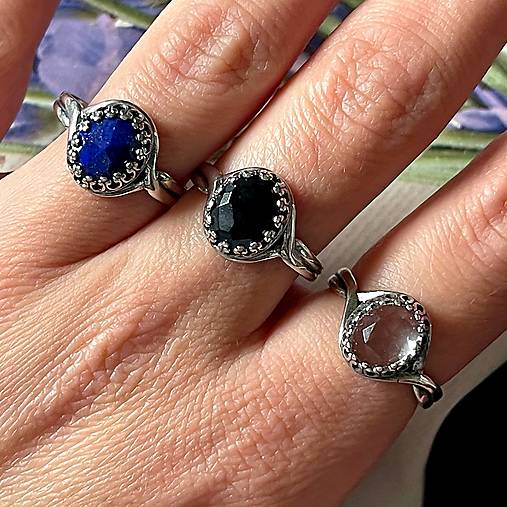 Spinel Antique Silver Ring  / Vintage prsteň so spinelom brúseným E054