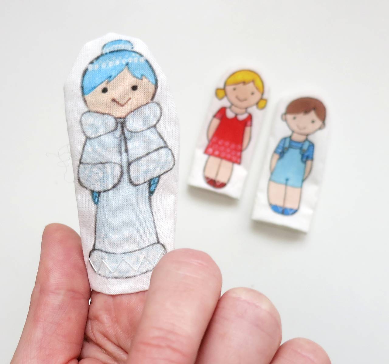 MINI pršteková maňuška - sada Ľadová kráľovná (Ľadová kráľovná)