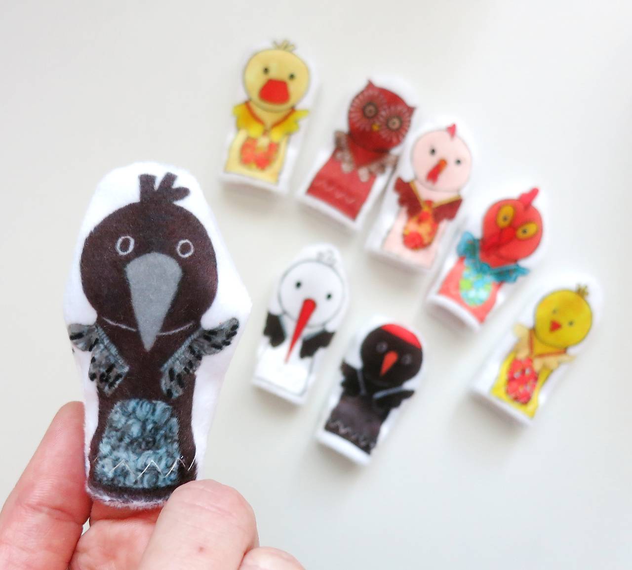 MINI pršteková maňuška - sada ornitologická (vranka)