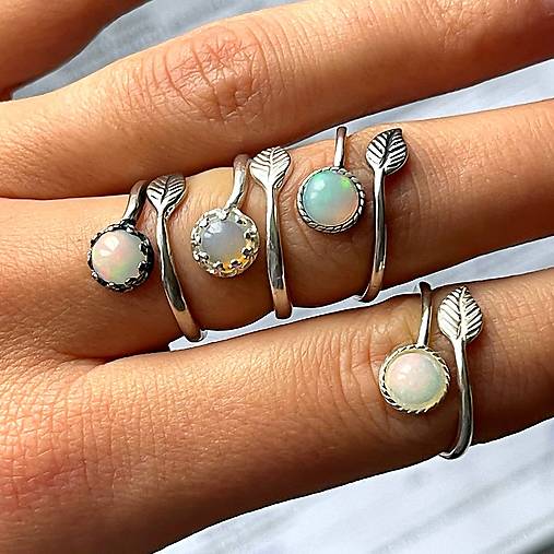 Leaf Natural Ethiopian Opal Ring Ag925 / Strieborný prsteň s welo opálom E002