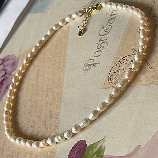 Mini Freshwater Pearls Necklace / Náhrdelník z drobných oválnych sladkovodných perál