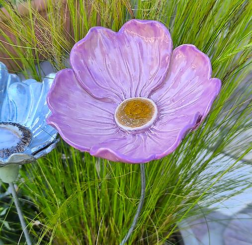 Dekorácie - Keramický kvet do záhrady - pôvabný - ružový - 17650414_