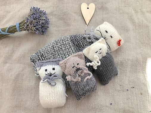 Hračky - Mačička a malé mačiatka - 17654214_