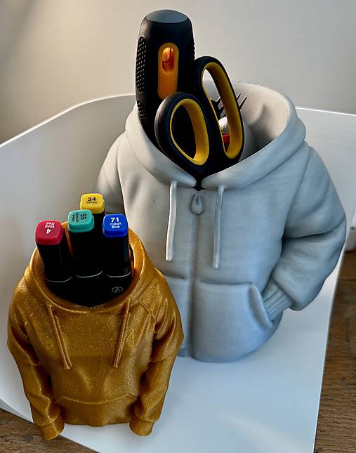 Úložné priestory & Organizácia - Elegantné stojany do kancelárie – poriadok so štýlom! - 17659650_