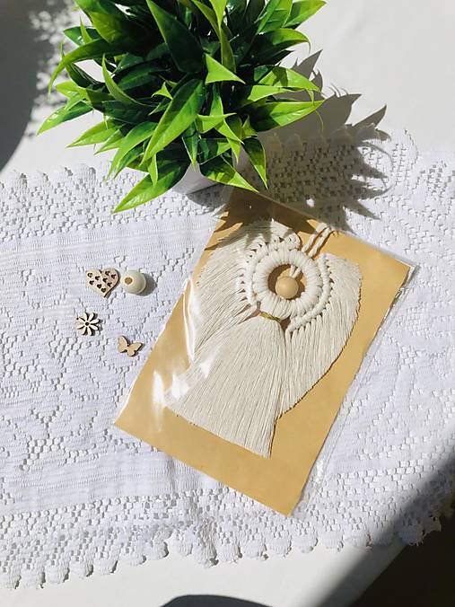 Dekorácie - Makramé Anjelik na zavesenie - 17666352_