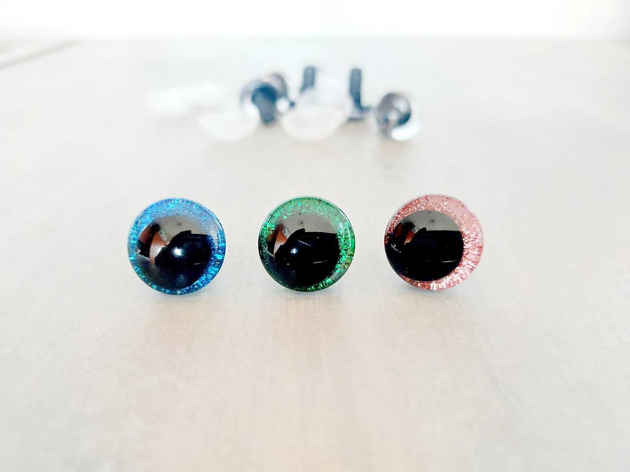 Efektné očká 18mm, 1ks