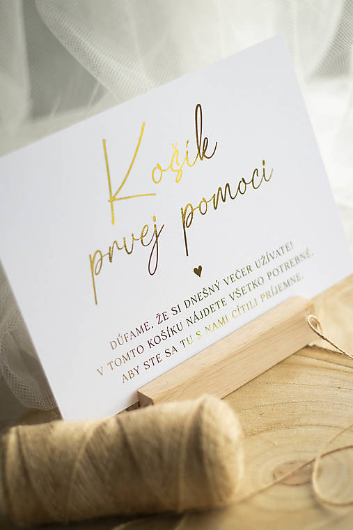 Papiernictvo - Košík prvej pomoci - info kartička A5 ZLATÁ, písané - 17670994_