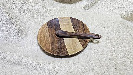 Príbory, varešky, pomôcky - Drevený tanierik s drevenou lyžicou - 17673493_