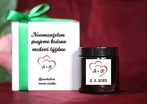 Sviečky - Personalizovaný svadobný dar pre novomanželov levanduľová vonná sviečka na medové týždne - 17678732_