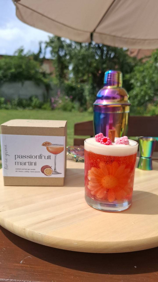 Sviečky - Gélové sviečky Cocktail collection (Passionfruit martini) - 17678967_