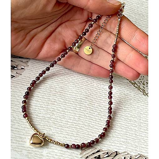 Luxury Garnet Necklace Heart Stainless Steel / Náhrdelník granát, prívesok srdce, oceľ E006