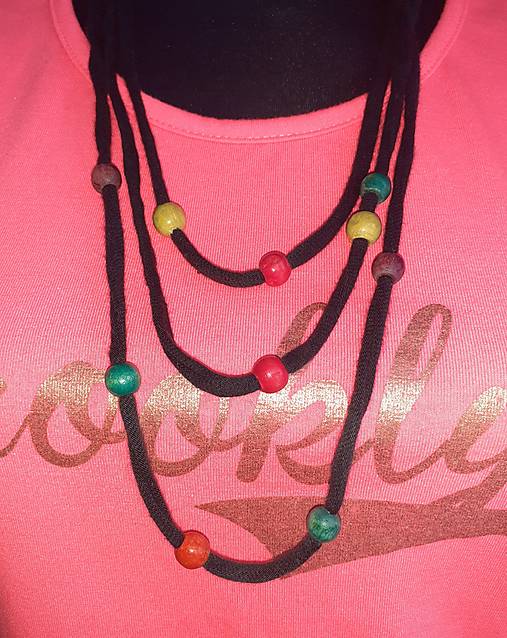 Náhrdelníky - Originálny nahrdelník látkový - upcyklovaný - 17681257_