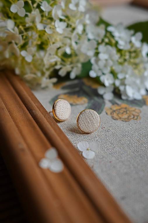 Náušnice - Ľanové náušnice (krémová) - Gold plating - 17683187_