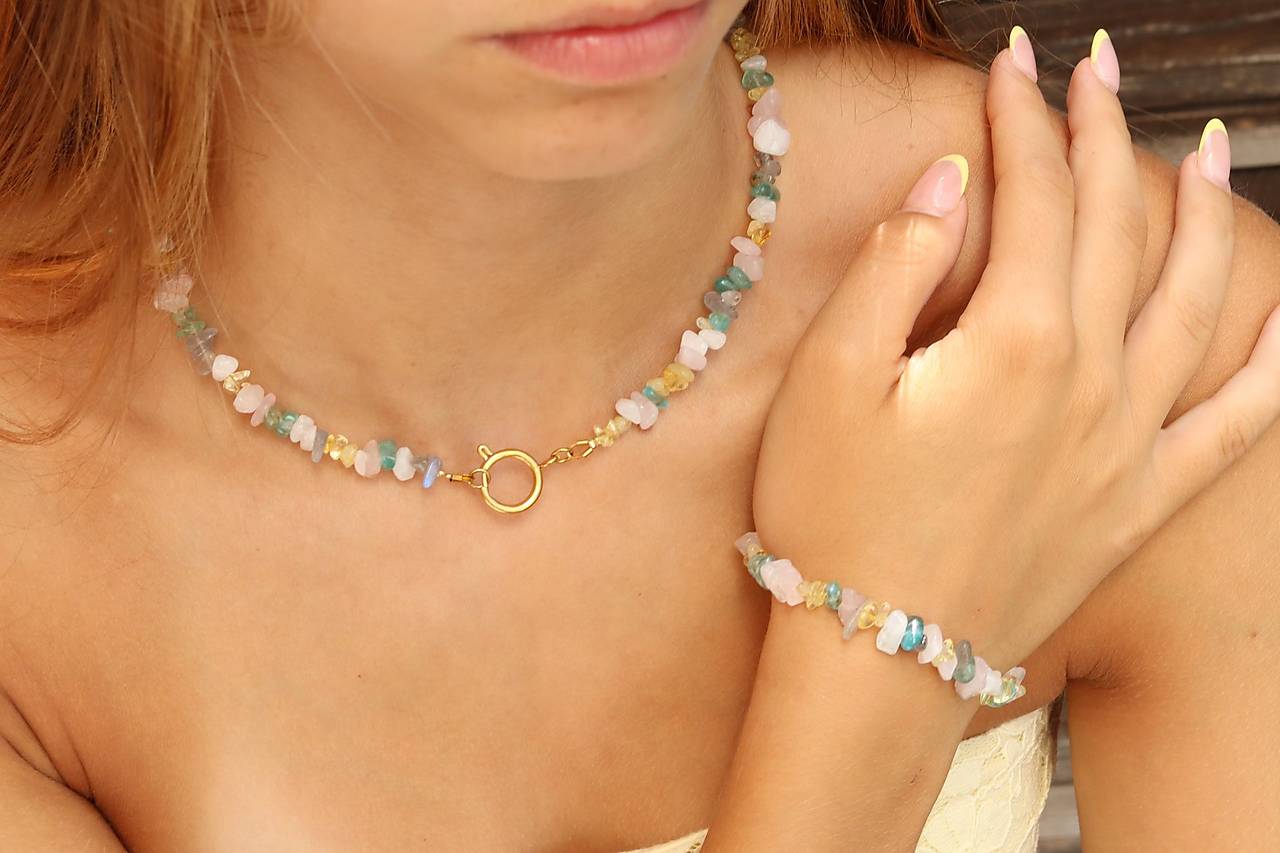 Náhrdelník mix minerálov