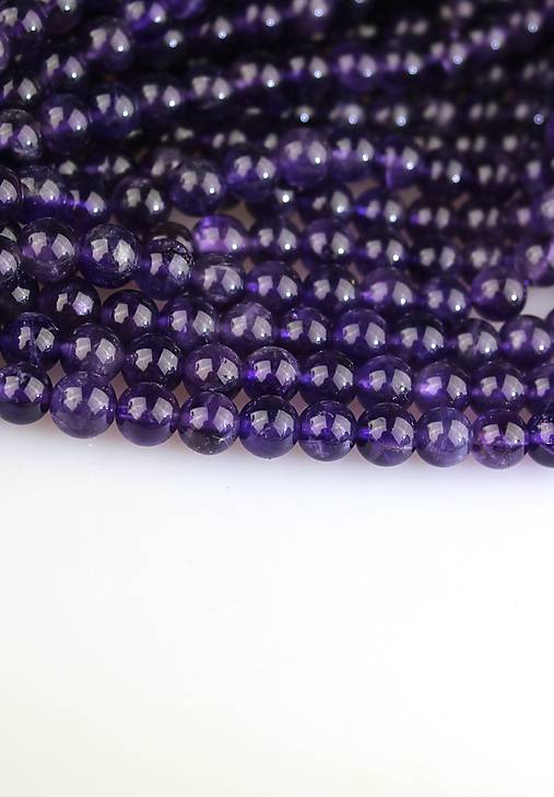 Minerály - ametyst 8mm-cena za polšnúru VÝPREDAJ!! - 17684898_