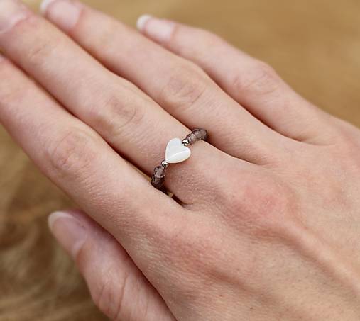 Prstene - Prsteň so srdiečkom - spinel   - 17684706_