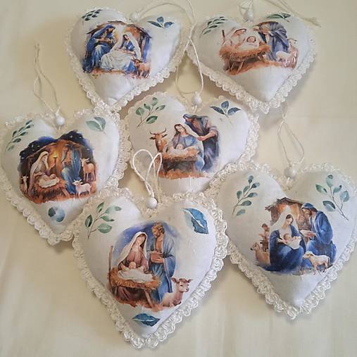 Dekorácie - Vianočné srdiečka - 17685108_