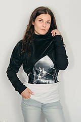 Svetre a kardigány - Čierne asymetrické bolero z umelej kože s vysokým golierom - 17688203_